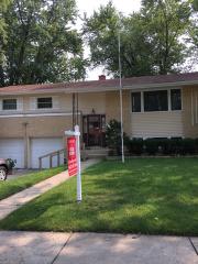 345 Lytle Dr, Palatine, IL 60074-5547