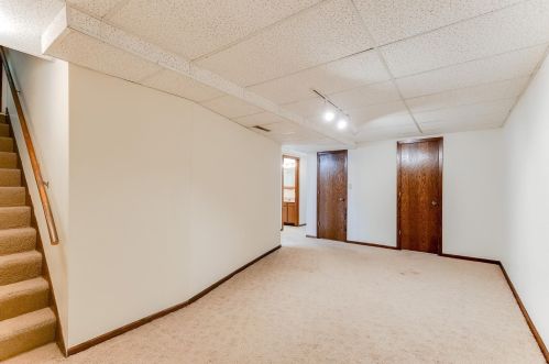 517 Fairfield Dr, Saint Paul MN  55112-6510 exterior