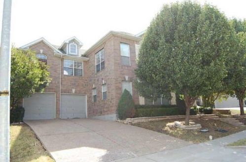 9015 Jasmine Ln, Irving TX  75063-4279 exterior