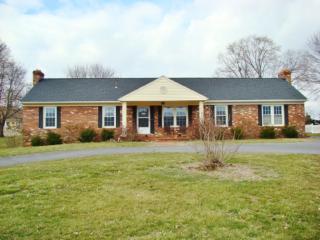 418 Jackson St, Woodstock, VA 22664-1915