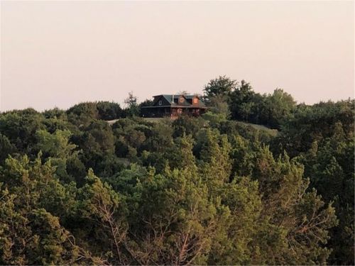 881 Private Road 2120, Meridian, TX 76665
