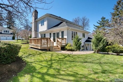 141 Cedar Rd, N Milford, NJ 07646-2836