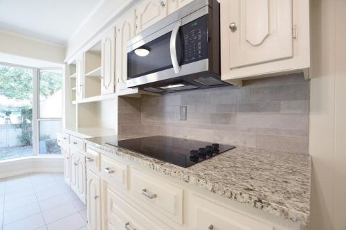 10534 Berry Knoll Dr, Dallas, TX 75230-4245