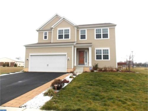 313 Pigott Dr, Florence, NJ 08518-4024