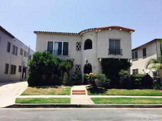 351 Spaulding Ave, Los Angeles, CA 90036-2239