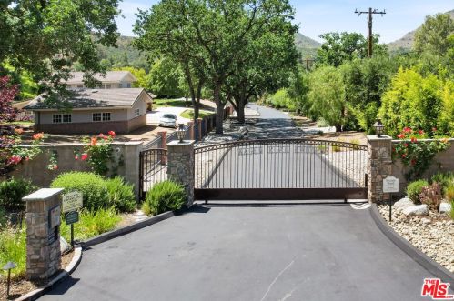 28843 Wagon Rd, Calabasas, CA 91301-2733