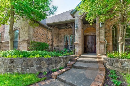 7904 Sheffield Ct, Fort Worth, TX 76182-6744