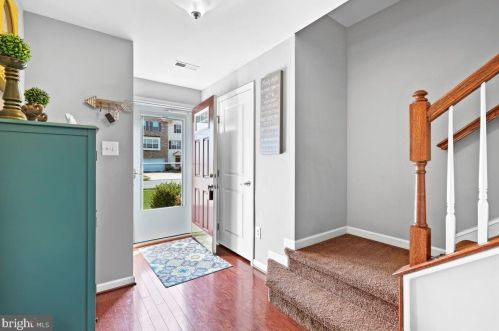 25 Tailor Ln, Erial, NJ 08081-5699