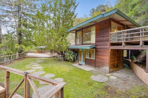 55 Upland Rd, San Rafael, CA 94904-2735