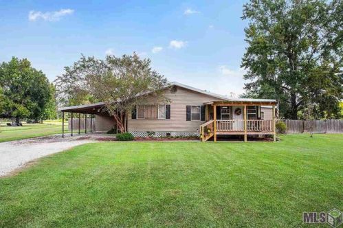 6115 Lemon Rd, Slaughter, LA 70777-9619