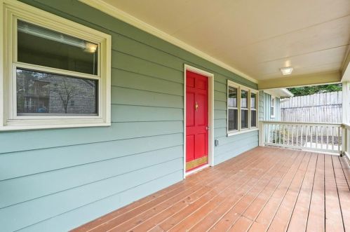 1505 Gaylor Dr, Smyrna, GA 30082-4825