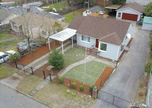 12634 74th Pl, Seattle, WA 98178-4301