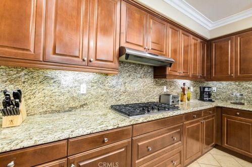 16352 Sierra Heights Dr, Riverside CA  92503-8457 exterior