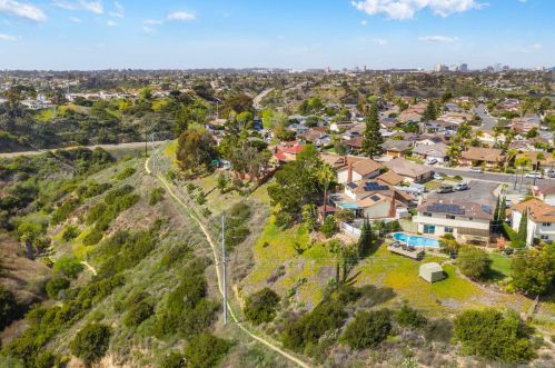 4939 Conrad Ct, San Diego, CA 92117-1704
