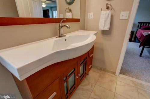 241 Cherry St, Lancaster PA  17602-2725 exterior