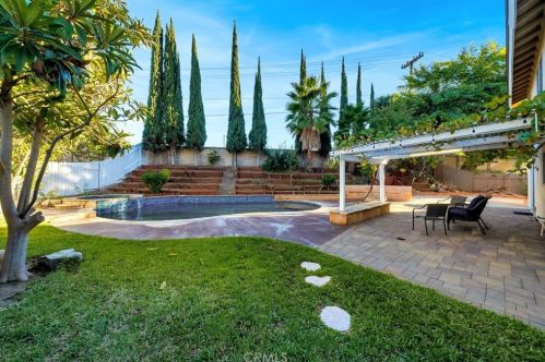 120 Wade Cir, Anaheim CA 92807-3119 exterior