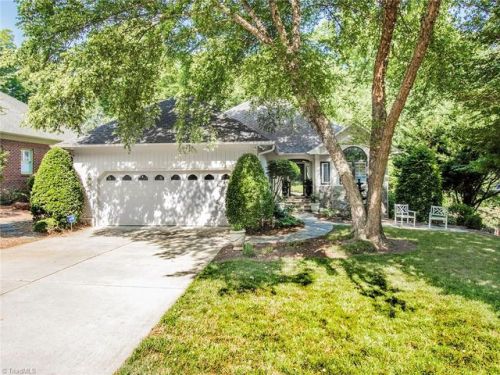907 Benfield Dr, Greensboro, NC 27410-4756