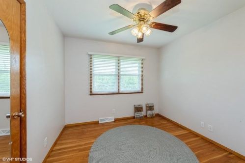 748 50, Valpo IN  46385-8929 exterior