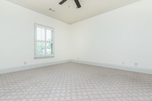 2767 Grv St, Atlanta GA  30319-2843 exterior