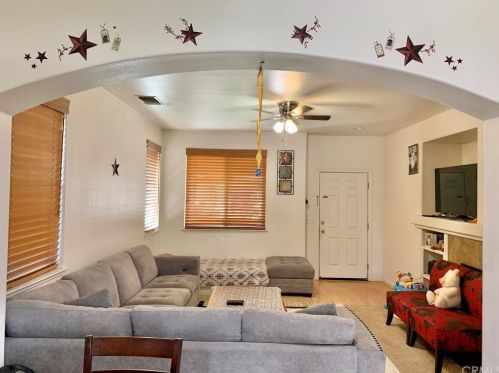 448 Azalea Ct, Merced, CA 95341-7746