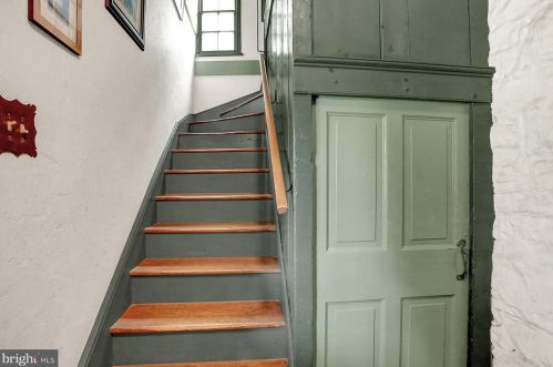 1917 Walnut Bottom Rd, Carlisle PA  17015-9624 exterior