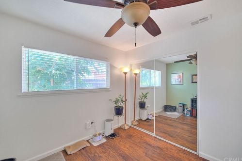 4046 Columbia Ave, Riverside CA  92501-1526 exterior