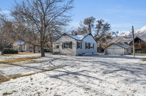 643 Center St, Wellsville, UT 84339-9506
