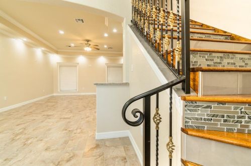 639 Tj Wright St, Angleton TX 77515-4355 exterior