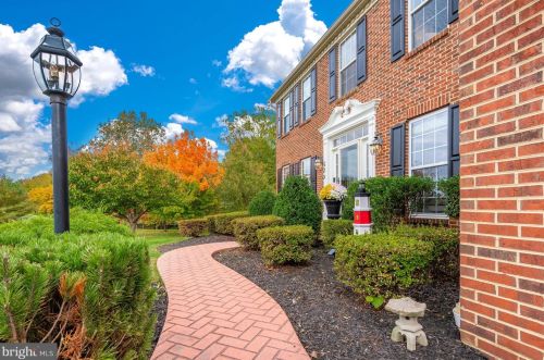 625 Glenbrook Dr, Middletown MD  21769-7739 exterior