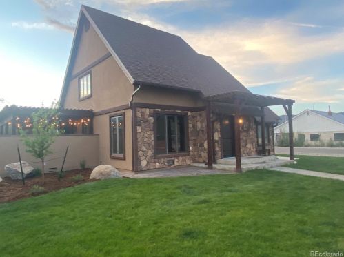 1104 G St, Salida, CO 81201-2318