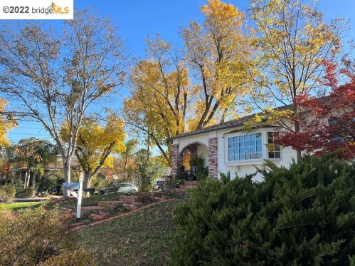 315 Abbie St, Pleasanton, CA 94566-7345