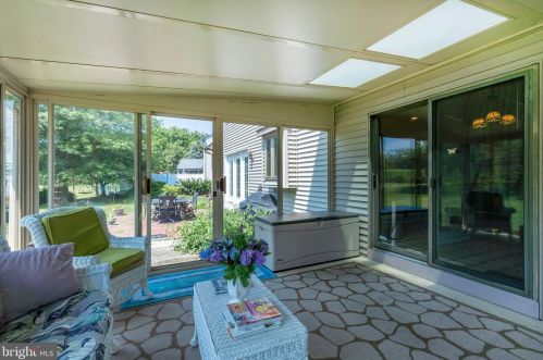 2616 Standardbred Dr, Lancaster PA  17603-4161 exterior