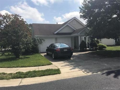 811 Southend Ct, Lakehurst, NJ 08759-4600