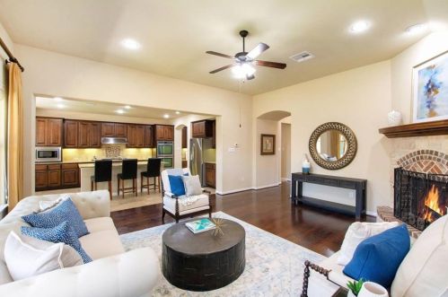 206 Shorthorn St, Cedar Park, TX 78613-7743