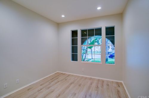 324 Quail Rdg, Irvine CA  92603-4240 exterior