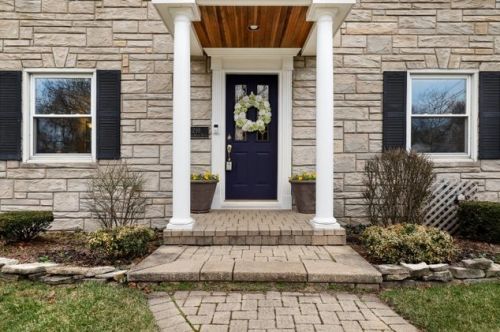 210 Wolf Rd, Des Plaines, IL 60016-2114