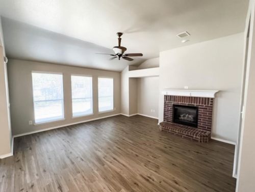 3814 Calloway Dr, Midlothian TX  76063-3404 exterior