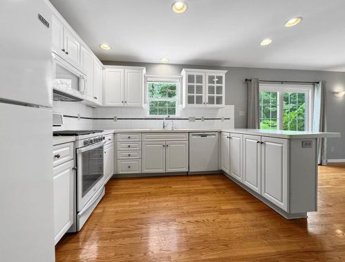523 Wild Mint Ln, Allentown PA  18104-8408 exterior