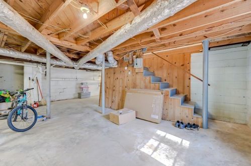 2566 Dewey Ave, Atlanta GA  30344-1048 exterior