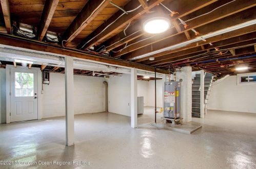 1 Kremer Ave, Tinton Falls NJ  07724-1728 exterior