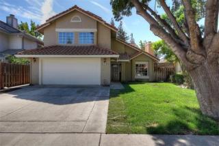 270 Cedar Mountain Dr, Tracy, CA 95376-1404