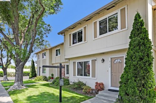 3873 Brockton Dr, Pleasanton, CA 94588-3407