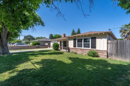 1209 Nelson Ave, Modesto, CA 95350-5309