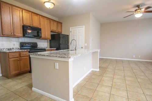 11603 Marshall St, Webberville TX  78653-4968 exterior