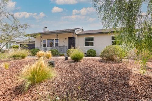 3655 Camellia Dr, San Bernardino, CA 92404-2012