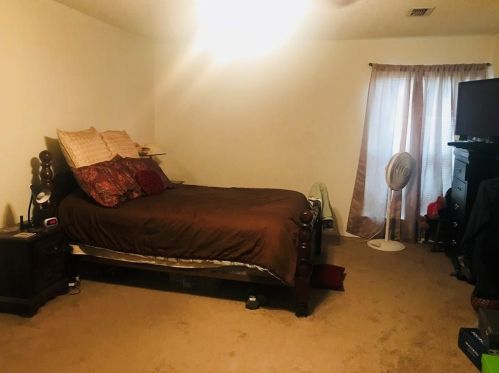 2035 Statler Dr, Carrollton TX  75007-5440 exterior