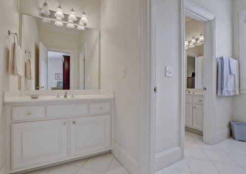 130 High Point Walk, Atlanta GA  30342-2480 exterior