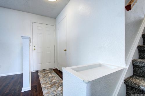 1921 Mobile St, Denver, CO 80013-1278