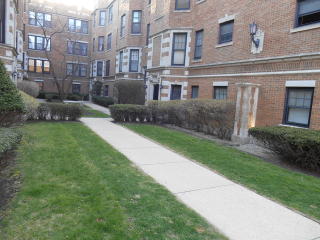 606 Sheridan Rd, Evanston IL 60202-3139 exterior