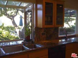 2533 La Condesa Dr, Los Angeles CA  90049-1223 exterior